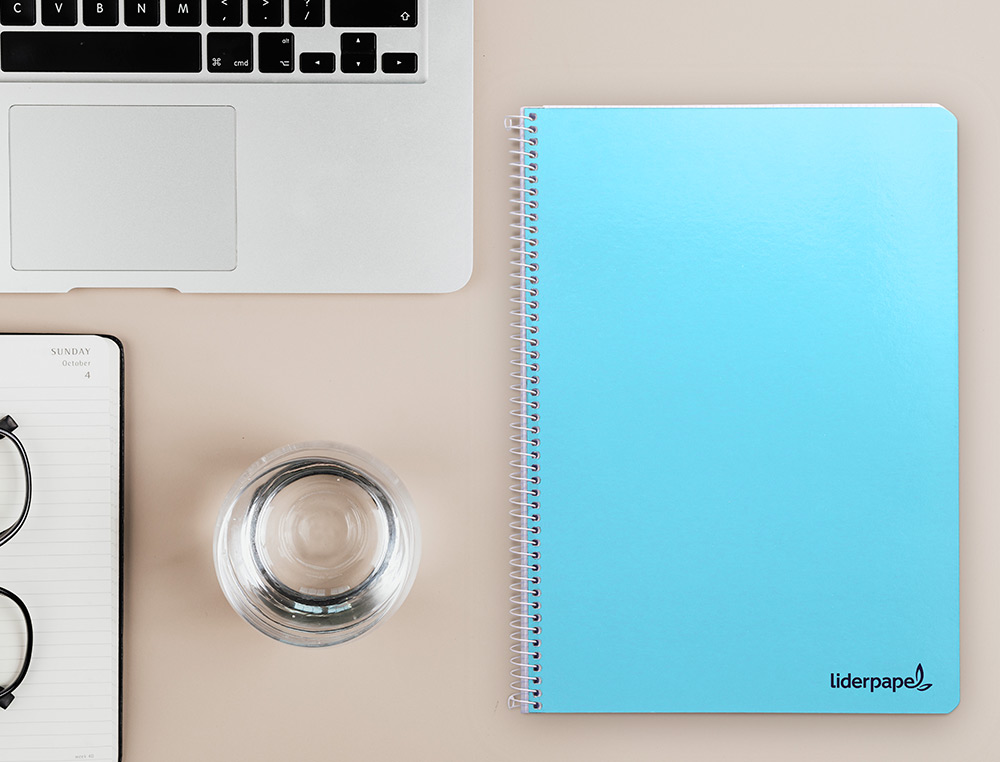 CADERNO ESPIRAL LIDERPAPEL DIN A4 SMART CAPA SUAVE 80 F 60GR PAUTADO 7MM DUPLA MARGEM 4 FUROS CORES SORTIDAS