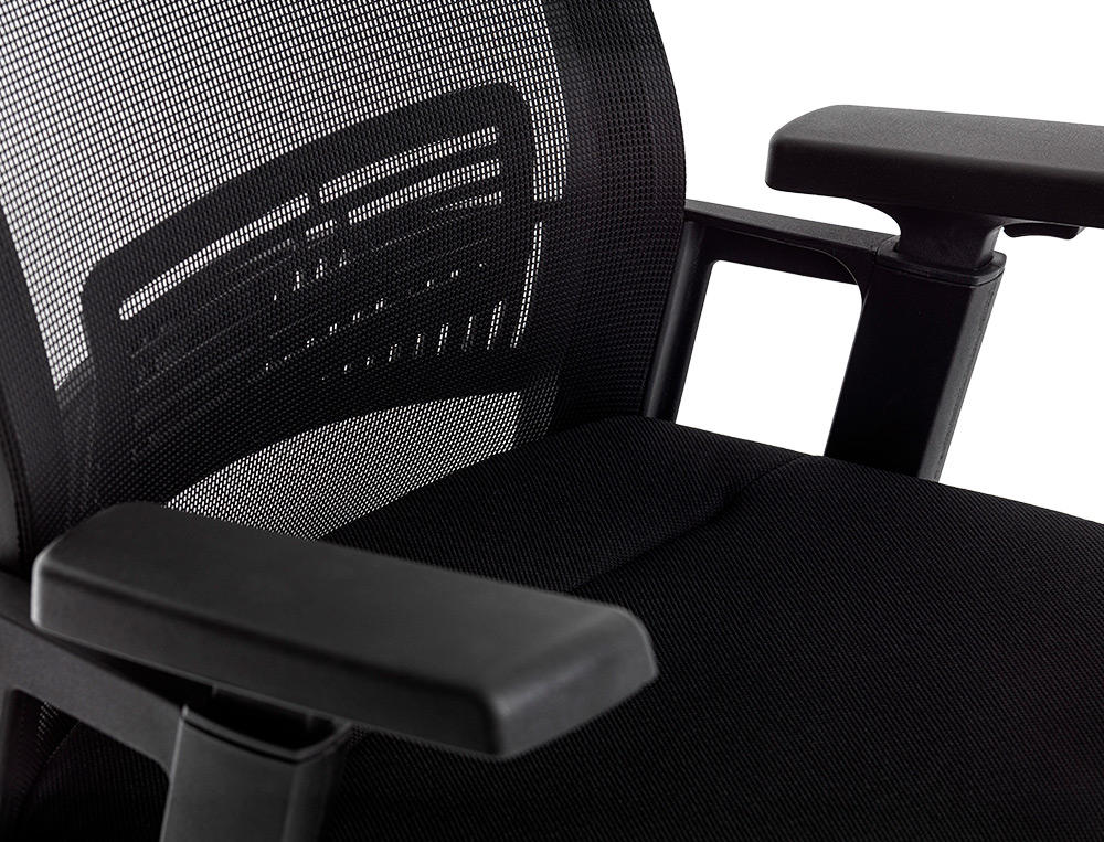 CADEIRA DE DIRECAO Q-CONNECT FONDI ERGONOMICA BASE METAL ENCOSTO ALTO COM APOIO DE CABECA REGULAVEL EM ALTURA