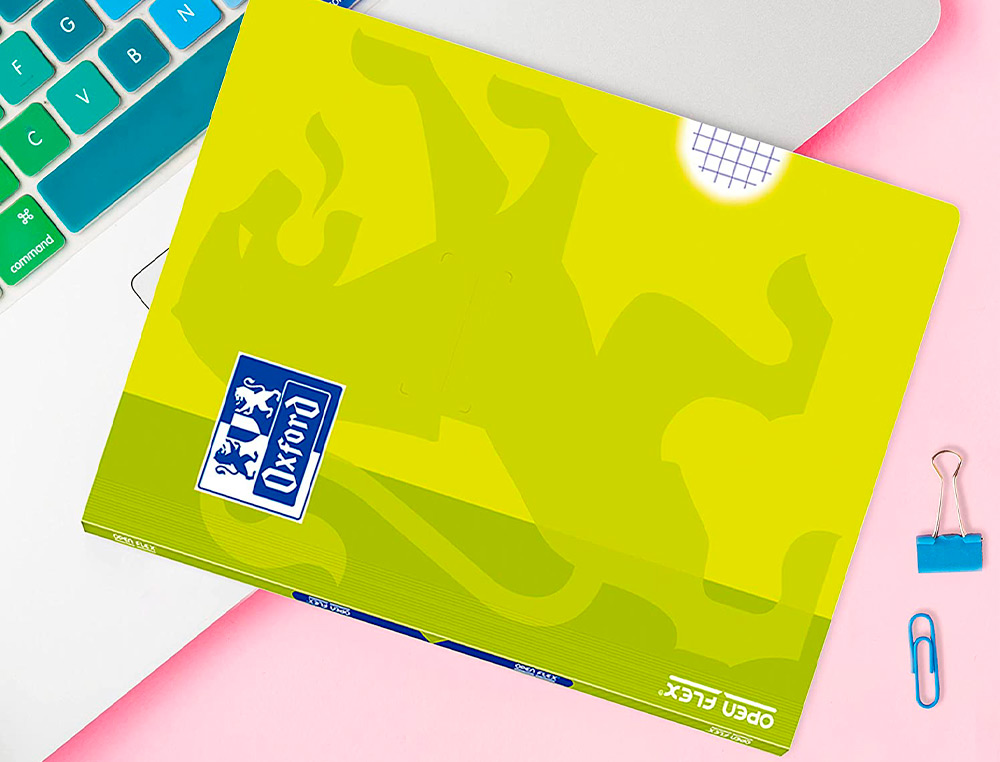 CADERNO AGRAFADO OXFORD OPENFLEX CAPA PLASTICO DIN A4 48 FOLHAS QUADRICULA 5 MM ASIGNATURA MATEMATICA CORES SORTIDAS