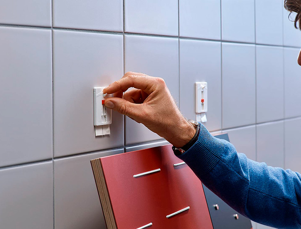 PREGO AUTOADESIVO TESA FIXACAO ATE 4 KG USO AZULEJOS REMOVIVEL BLISTER DE 2 UNIDADES