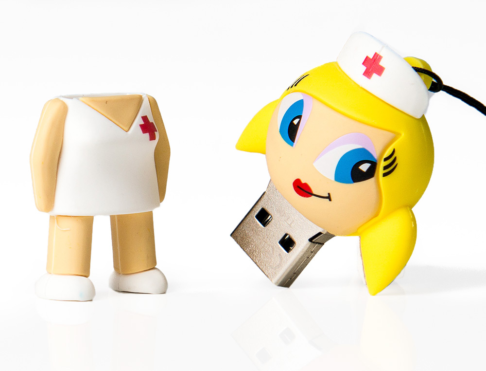 PEN DRIVE USB TECH ONE TECH ENFERMEIRA KITTY 32 GB