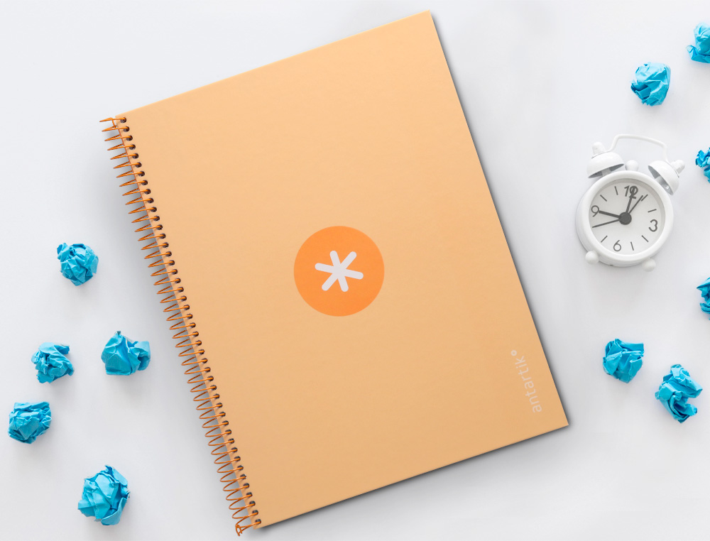 CADERNO ESPIRAL A4 MICRO ANTARTIK CAPA FORRADA 80F 90 GR HORIZONTAL 1 BANDA 4 FUROS COR AMARELO CLARO