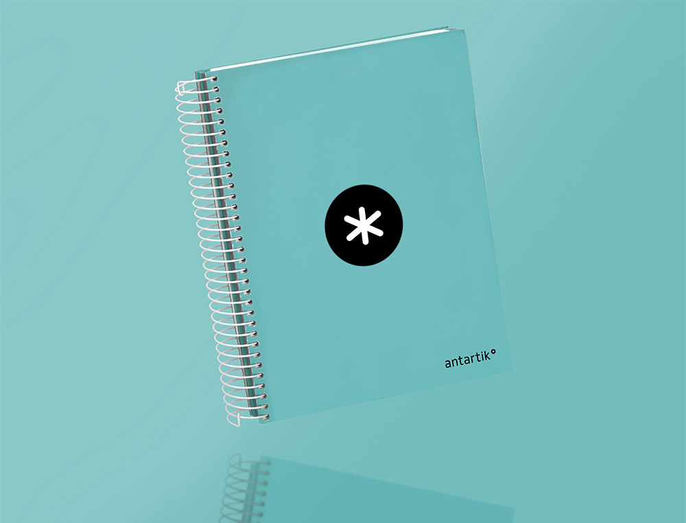 CADERNO ESPIRAL DIN A5 ANTARTIK CAPA FORRADA 120 F 100 GR PAUTADO 5 MM 5 BANDAS COR MENTA