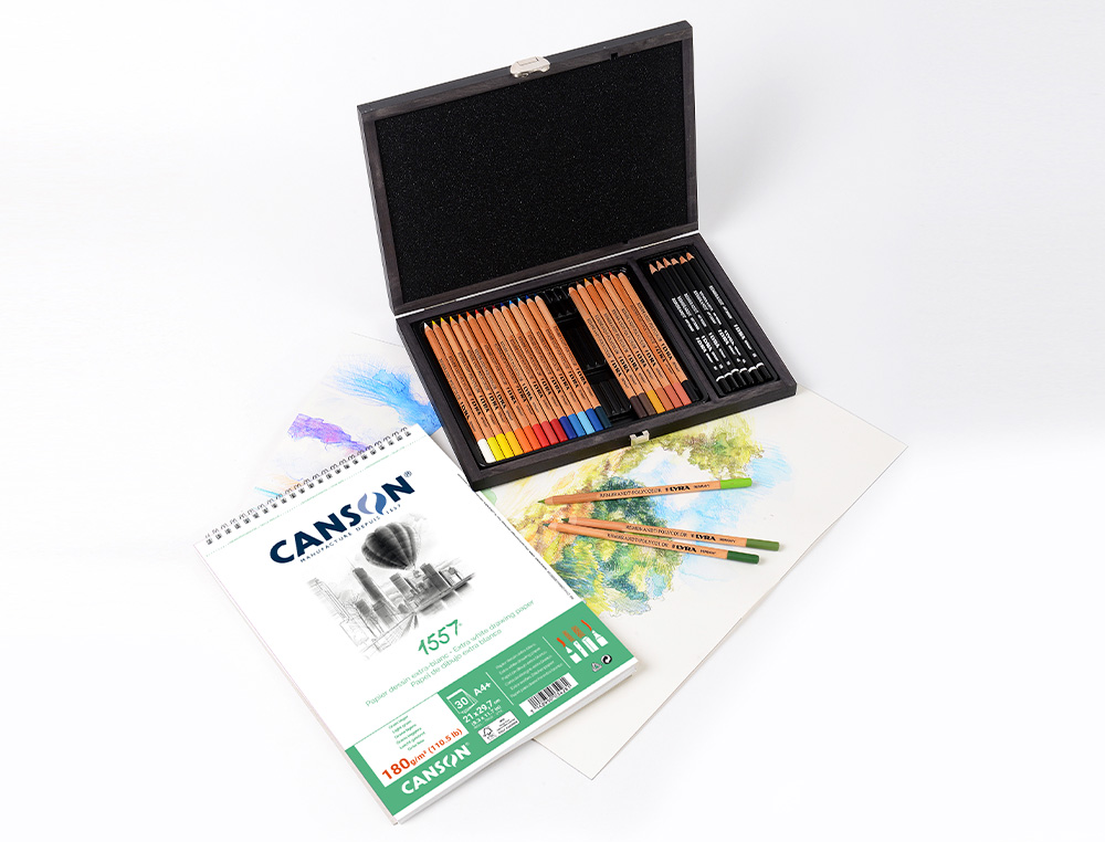 LAPIS DE COR LYRA REMBRANDT POLYCOLOR 30 CORES SORTIDAS EM MALA DE MADEIRA