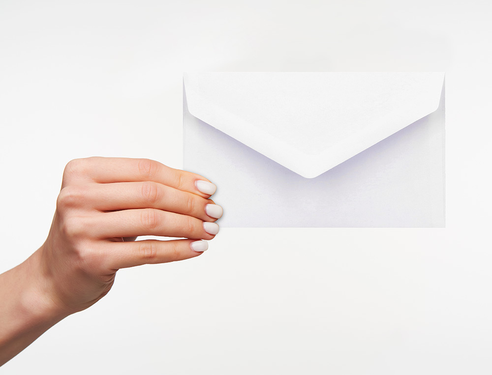 ENVELOPE LIDERPAPEL BRANCO COM FUNDO 95X162 MM ENGOMADO ABA EM BICO CAIXA DE 500 UNIDADES