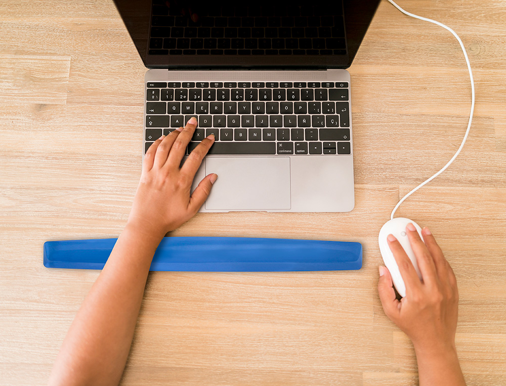 APOIO DE PULSOS Q-CONNECT DE GEL PARA TECLADO COR AZUL