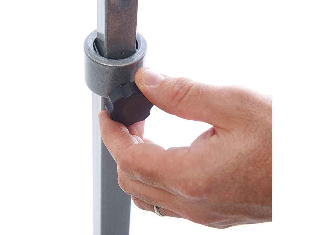EXPOSITOR ROCADA DE CHAO MAGNETICO ROTATIVO 90º HORIZONTAL/VERTICAL ALTURA AJUSTAVEL DIN A3