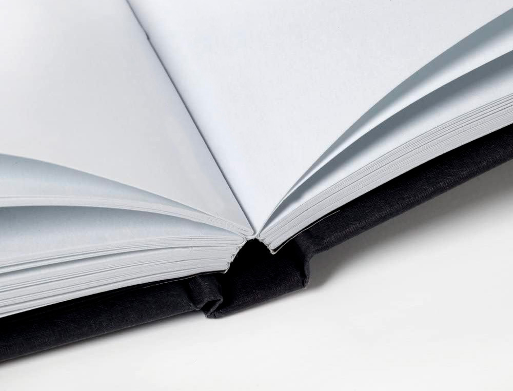 DIARIO GRAFICO ENCADERNADO LIDERPAPEL DIN A6 148X105 MM 100 FOLHAS 100 GR COR PRETA