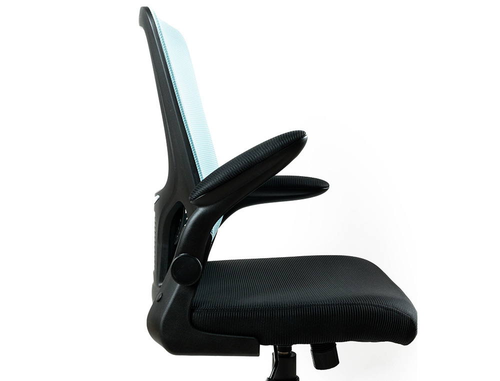 CADEIRA DE ESCRITORIO Q-CONNECT ALBA MALHA BASE METALICA ALT MAX 1110 LARG 610 PROF 580 RODAS PREMIUM COR PRETO E AZUL