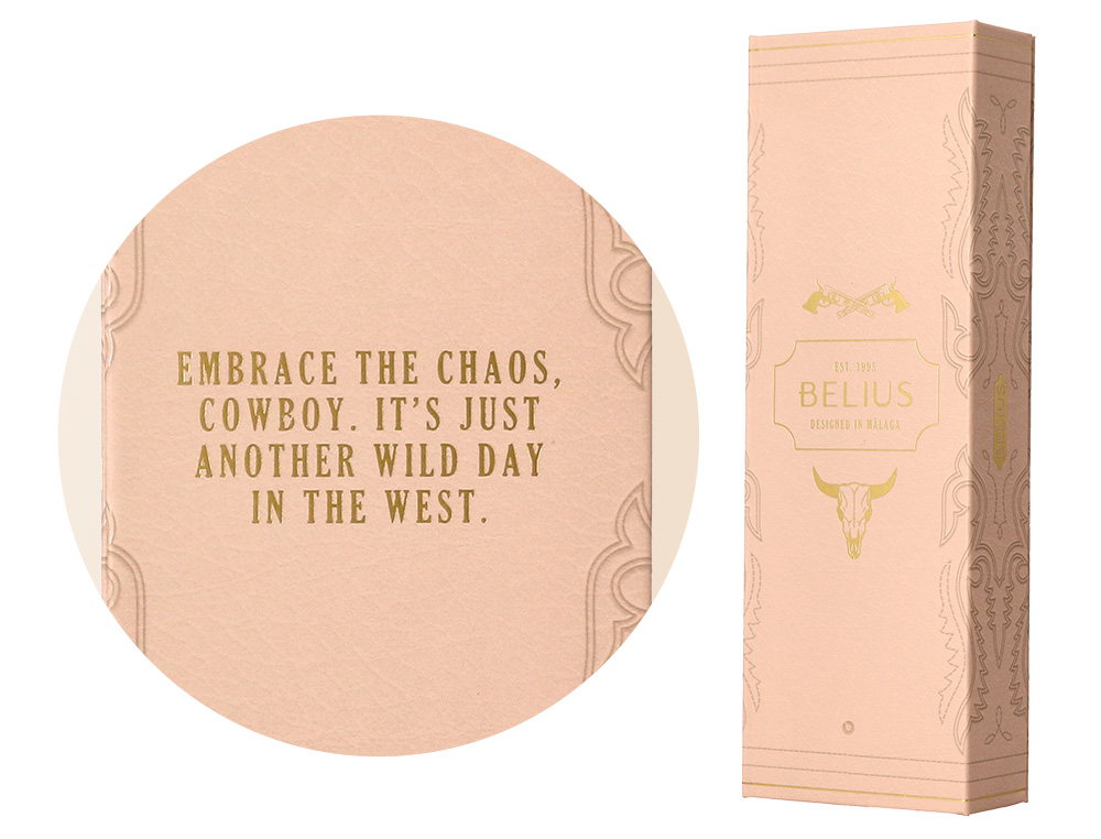 ESFEROGRAFICA BELIUS WILD WEST ALUMINIO COR TURQUESA DOURADO TINTA COR AZUL CAIXA DE DESIGN