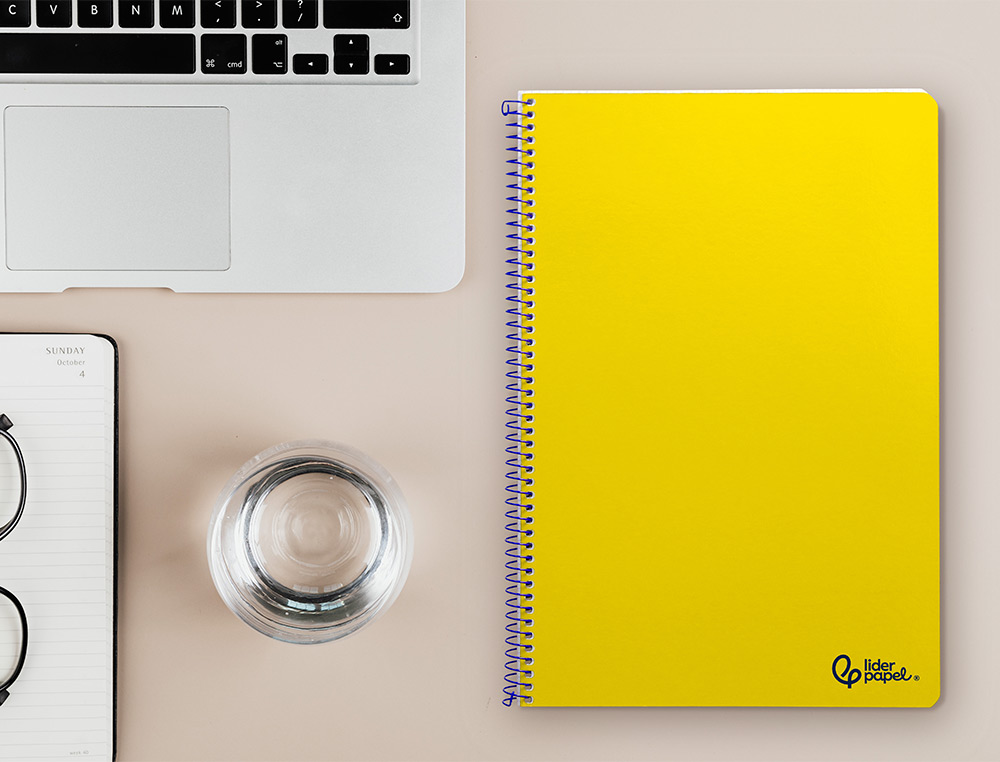 CADERNO ESPIRAL LIDERPAPEL SMART DIN A4 CAPA SUAVE 80 F 75GR PAUTADO COM MARGEM COR AMARELO