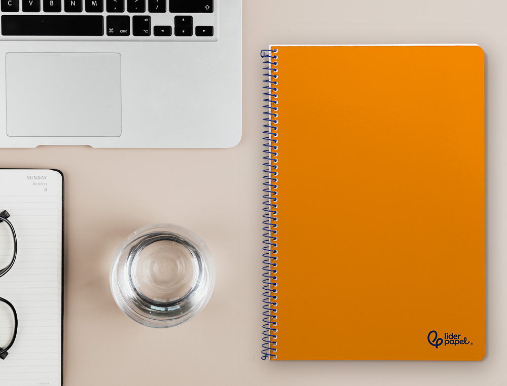 CADERNO ESPIRAL LIDERPAPEL SMART DIN A4 CAPA SUAVE 80 F 75GR PAUTADO COM MARGEM COR LARANJA