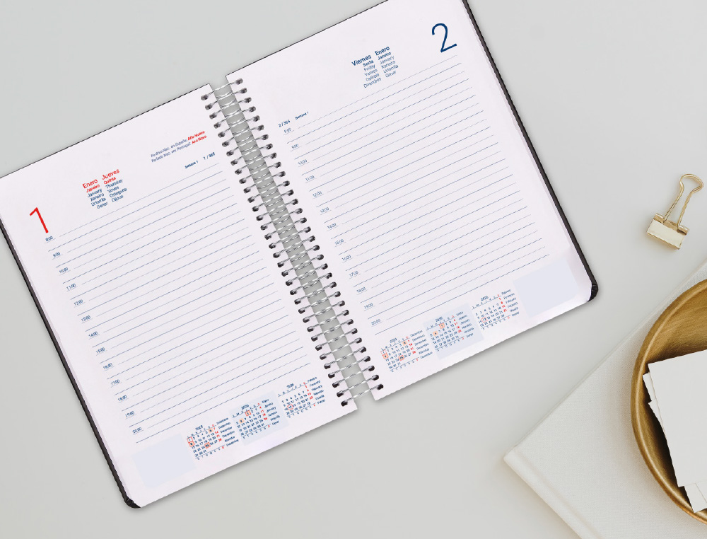 AGENDA ESPIRAL LIDERPAPEL SANTORINI A6 2026 DIA PAGINA CREME PAPEL 60 GR FSC