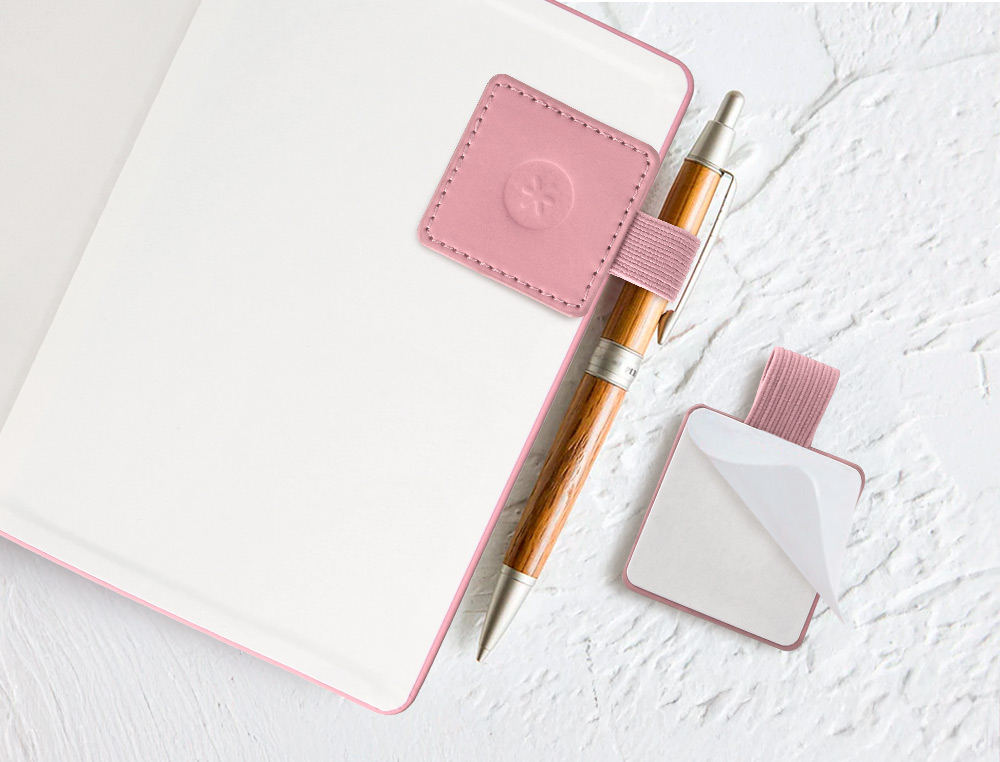 PORTABOLIGRAFO AUTOADHESIVO ANTARTIK PARA CUADERNO NOTE CON ELASTICO HASTA 15 MM GROSOR 80 MM ROSA 40X40 MM