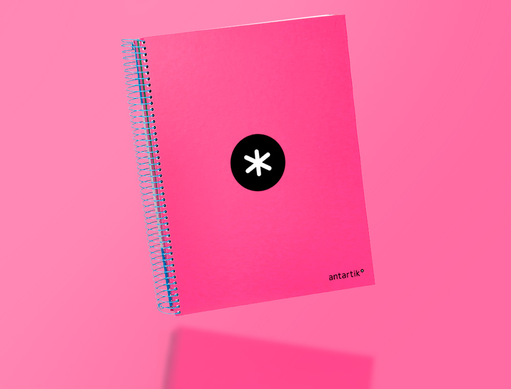 CADERNO ESPIRAL DIN A4 ANTARTIK CAPA FORRADA 120 F 100 GR LISO COM BANDAS DE CORES 4 FUROS COR ROSA FLUOR