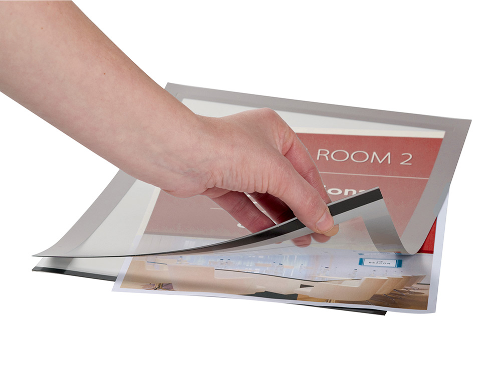 MOLDURA PORTA ANUNCIOS Q-CONNECT MAGNETO DIN A4 DORSO ADESIVO REMOVIVEL COR PRATA PACK DE 2 UNIDADES
